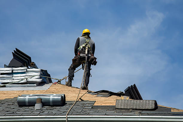Professional Roofing technician working in Hartsdale, NY